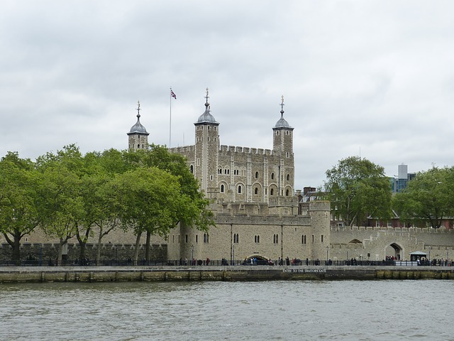Lâu đài Tower of London